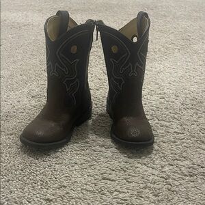 Magellan Outdoors Kids Brown Boots